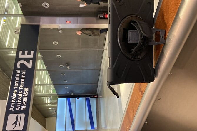 Private Driver between Paris and Charles De Gaulle / Orly Airport - Key points / Takeaways