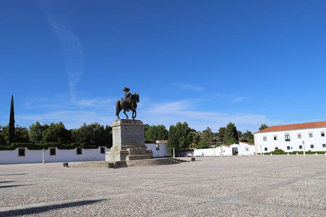 Private driver Évora - Elvas full day customizable - The Charm of Vila Vicosa and Estremoz