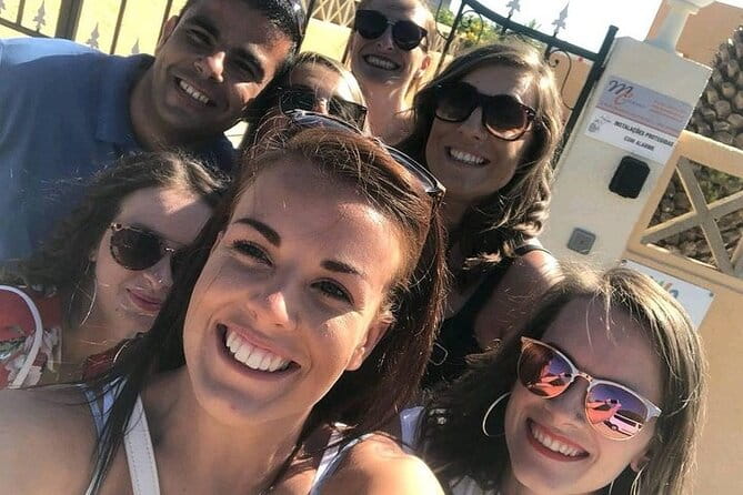 Private Driver from Seville To Algarve By 8 Seats Minibus - FAQ