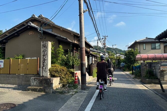 Private: E-bike Cycling Tour in Arashiyama - Meeting Point and Pickup
