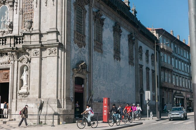 Private Electric Bike Tour in Oporto - Who would love this experience?