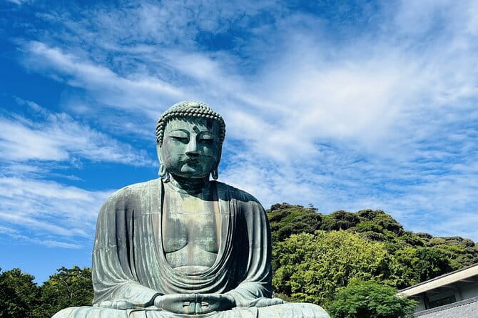 Private Enoshima and Kamakura Custom Walking Tour - Exploring Shinto Shrines and Buddhist Temples