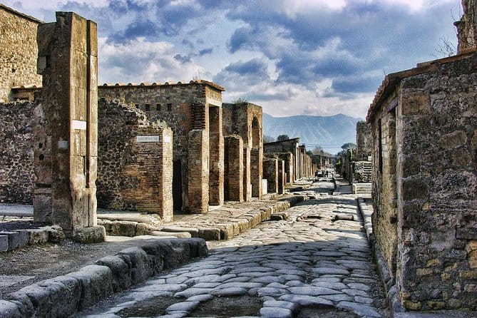 Private Excursion to Pompeii and Amalfi Coast from Naples Cruise Port or Hotel - A Deep Dive into the Experience