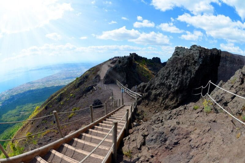 Private excursion to Pompeii and to Vesuvius - Cost and What You Receive