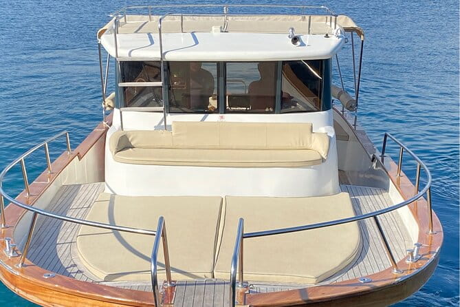 Private excursion to the island of Ischia with Gozzo Cilento 12m - Practical Tips for Your Day on Ischia