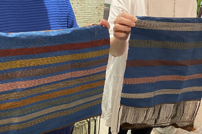 Private Experience of Weaving Oshima Tsumugi Textiles - Booking and Confirmation