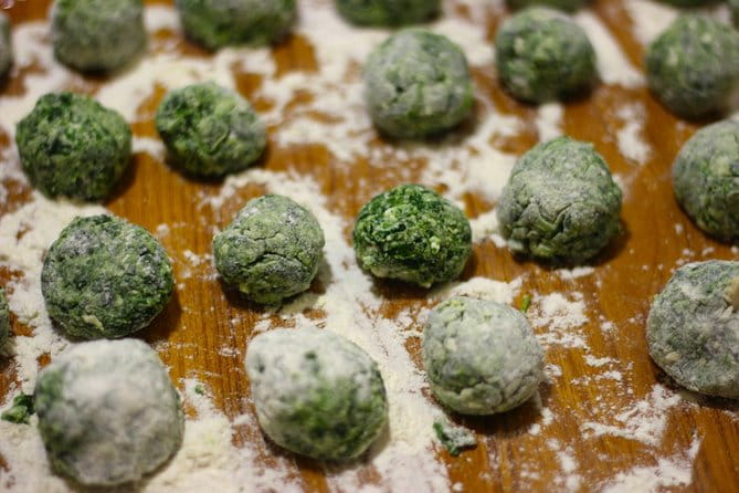 Private Florence Market Tour & Tuscan Cooking Class with Mirella - Practical Tips and Considerations