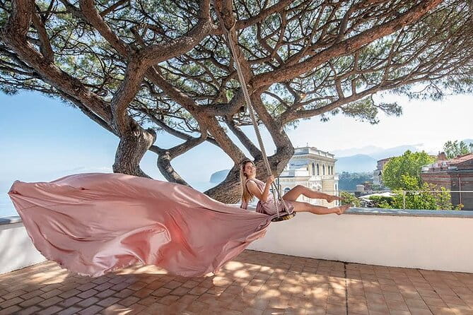 Private Flying Dress Photoshoot in Sorrento - Who This Tour Is Best For
