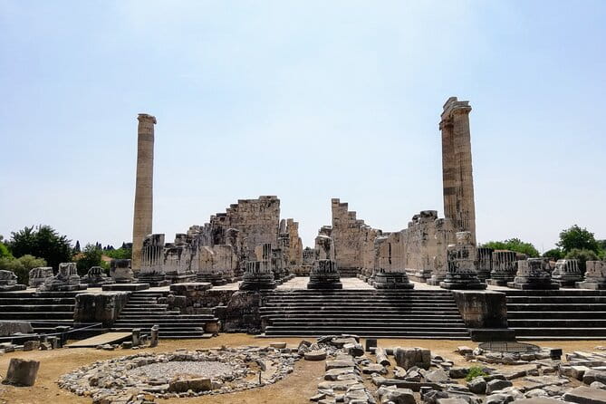 Private Full-Day Ephesus Tour with Miletus and Didyma for Cruise Guests - Lunch at Agora Restaurant: Authentic Turkish Flavors