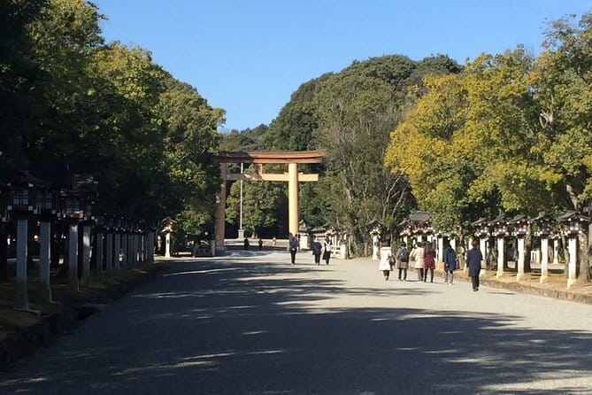 Private Full-Day Guided Tour of Kashihara - Key Points