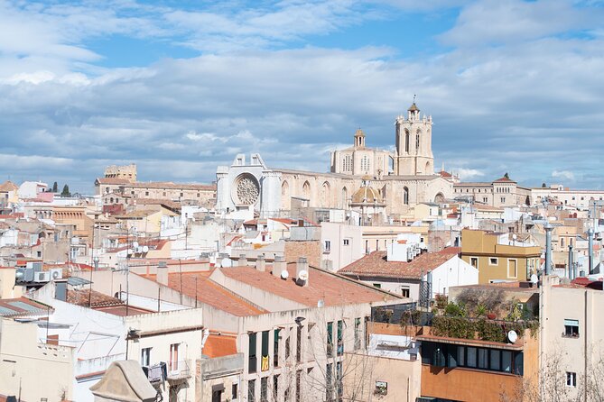 Private Full-Day Tarragona and Sitges - Key Points