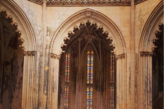 Private Full Day Tour of Óbidos, Nazaré and Batalha - Reviews and Ratings