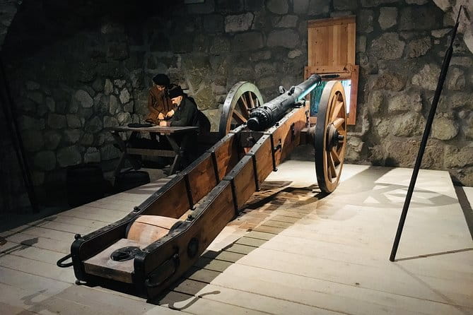 Private Full Day Tour to Eger - History, Culture and Wine - Discovering Eger: An Authentic Hungarian Escape