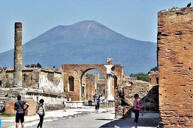 Private Full Day Tour to Pompeii and Amalfi Coast from Rome in Fast Train - Key Points / Takeaways