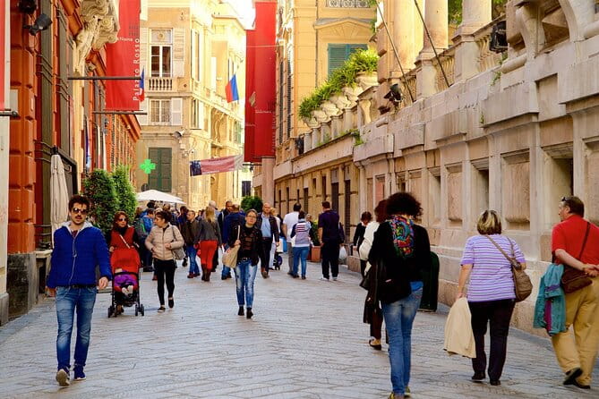 Private Genoa and Boccadasse Tour with Focaccia and Pesto Tasting - Exploring Genoa on a Private, Well-Rounded Tour