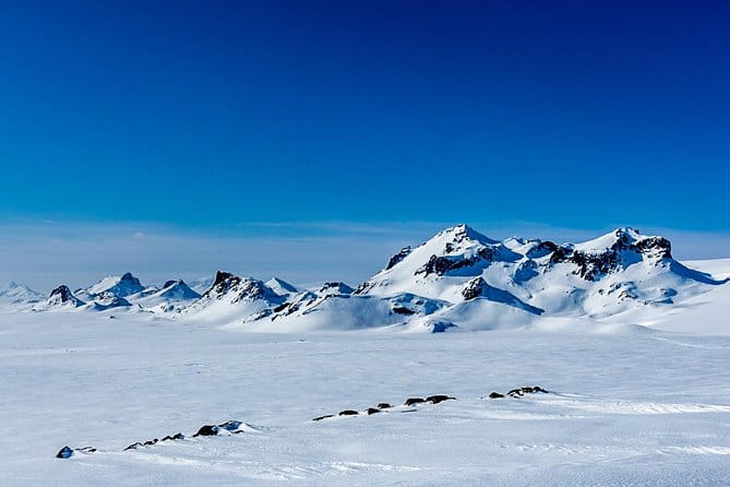 Private Golden Circle Super Jeep Glacier Tour from Reykjavik - A Deep Dive Into the Experience