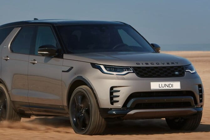 Private Golden Circle with airport transfer (only to Keflavik) - Transport and Comfort: What This Tour Means for You