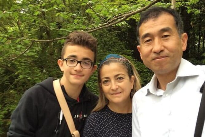 Private Guided Custom Walking Tour in Osaka - Inclusions and Amenities