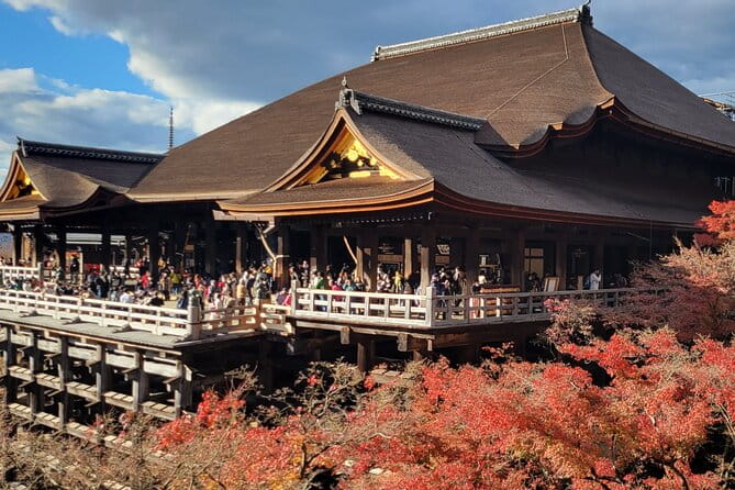 Private Guided Historical Sightseeing Tour in Kyoto - Participant Experience