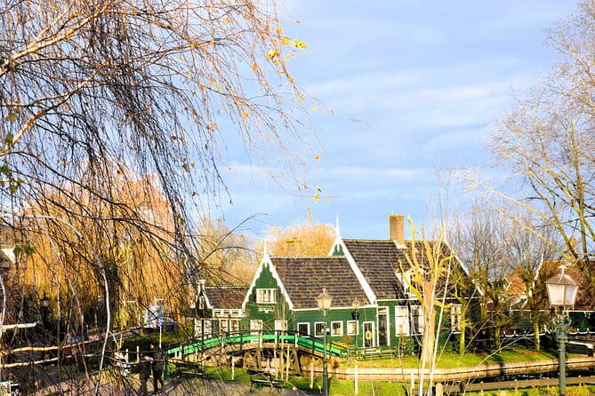 Private Guided Keukenhof Gardens and Zaanse Schans Tour - Wrapping Up the Day in Amsterdam