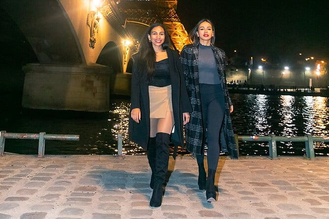 Private Guided Photoshoot at the Eiffel Tower in Paris - Frequently Asked Questions