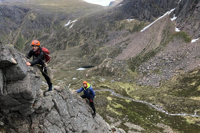 Private Guided Ridge Scrambling Experience in the Cairngorms - Entering the World of Ridge Scrambling in the Cairngorms