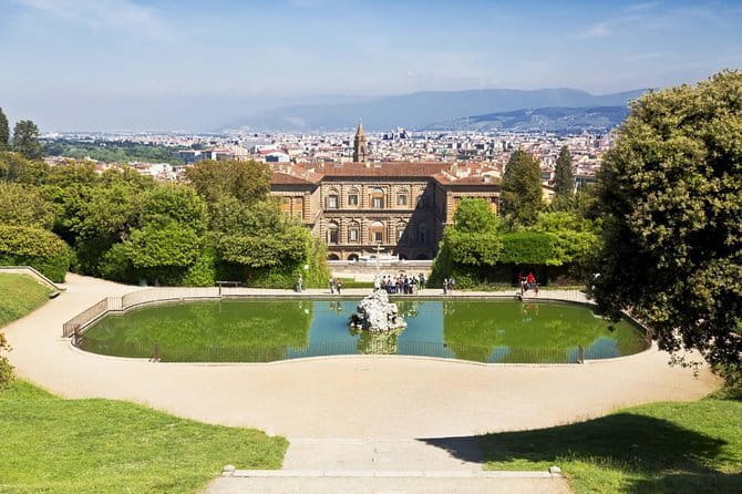 PRIVATE Guided tour: BOBOLI Gardens of the Royal Palace and Hidden Messages - Who Will Love This Tour?