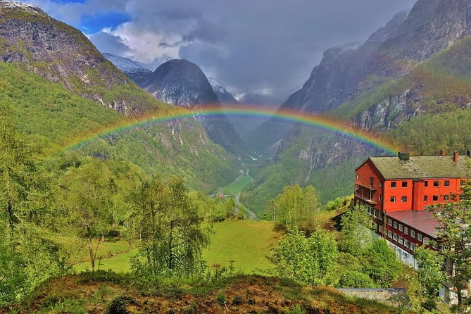 PRIVATE GUIDED TOUR: Highlights of Norway  Trip to the Sognefjord  SUMMER - Key points / Takeaways
