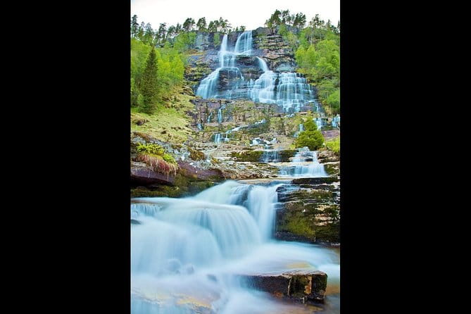 PRIVATE GUIDED TOUR: King of the Fjords  round trip to the Sognefjord, 11 hours - Who Would Love This Tour?