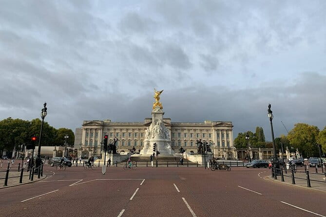 Private Guided Tour of London Landmarks - English or Italian - FAQ