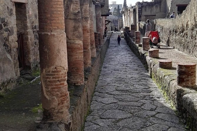 Private Guided Tour Of Naples Historic Center & Pompeii - FAQ