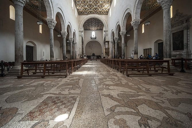 Private guided tour of Otranto - Puglia - Arriving in Otranto: The Ideal Introduction