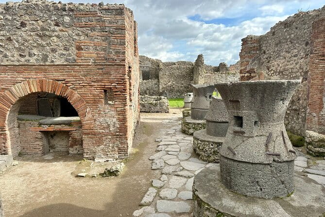 Private Guided Tour of Pompeii Excavations - FAQ Section