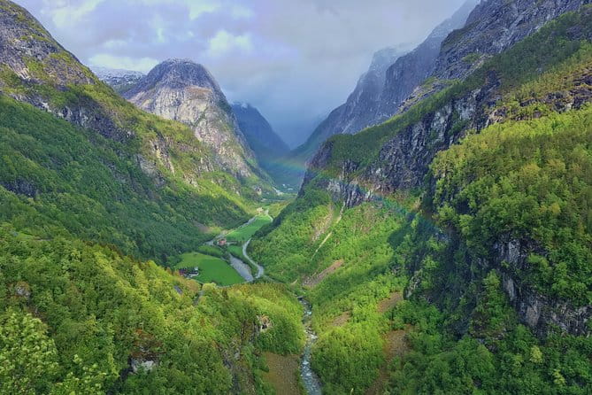 PRIVATE GUIDED TOUR: The Heart of Norway  Viking Special, 8-9 hours  SUMMER - The Historic Charm of Stalheim Hotel and the Hairpin Road