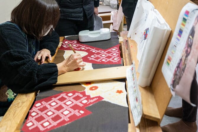 Private Guided Tour to Kimono Factory in Tokamachi - Tour Details