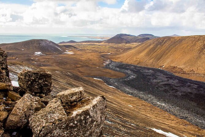 Private Guided Volcano Hike Iceland - Entering Iceland’s Geothermal Wonderland