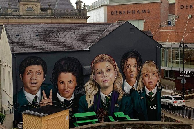 Private Guided Walking Tour in Derry City - Key Points