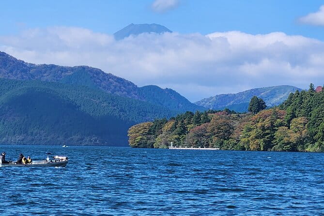 Private Hakone Mt Fuji Tour With English Speaking Driver - Dining Experiences Along the Way