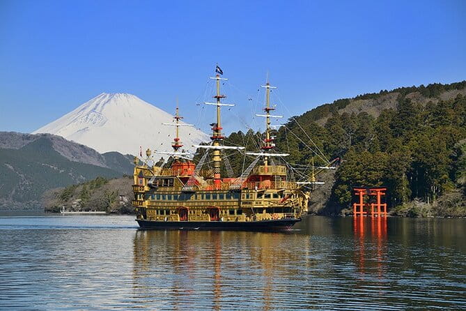 Private Hakone Tour With Hotel Pick-Up and Free Kimono Rental - Destination Highlights