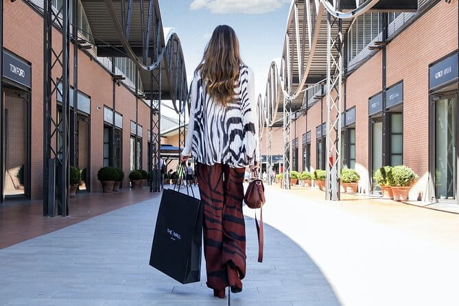 PRIVATE Half-Day Shopping Tour: The Mall GUCCI outlet - Entering Tuscany’s Designer Shopping Paradise