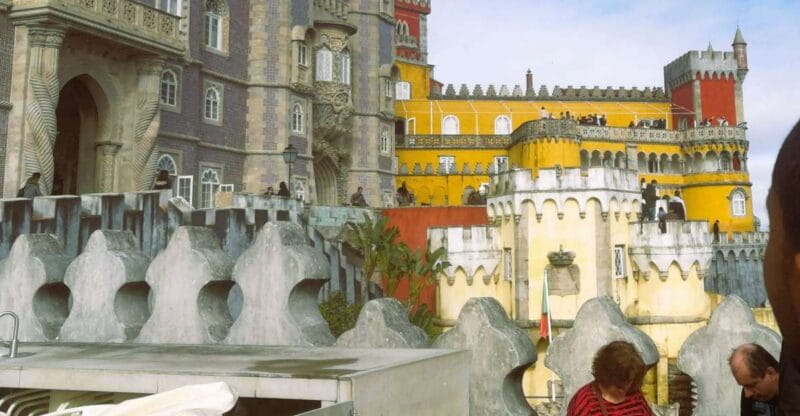 Private Half Day tour Sintra Pena Palace & Initiantion Well - Exploring Sintra in Half a Day: A Practical Guide