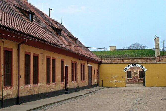 Private Half-Day Tour to Terezin from Prague - A Thoughtful Introduction to Terezín from Prague