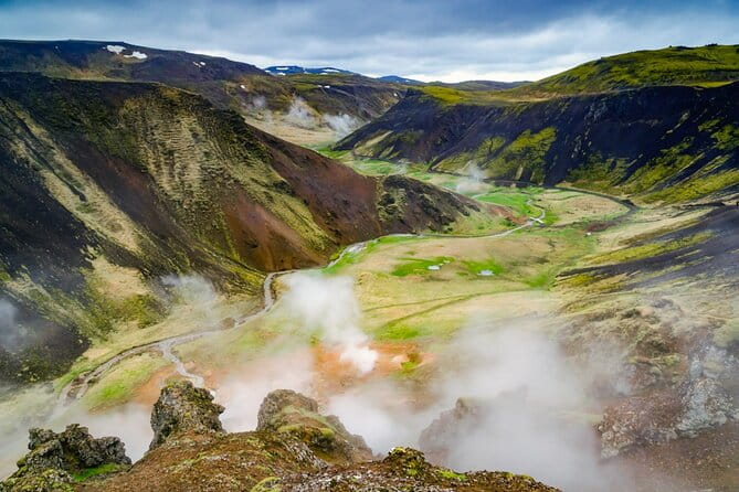 Private Helicopter Tour in Hengill Geothermal Area with Landing - Key Points / Takeaways