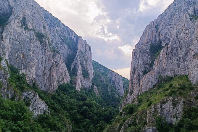 Private Hiking OR Climbing Experience in beaufitul gorges - A Deep Dive into the Cheile Turzii Adventure
