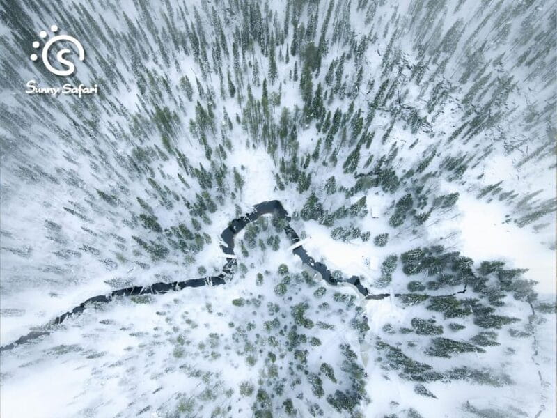 Private hiking tour in Korouoma Canyon - Entering the Heart of Korouoma Canyon