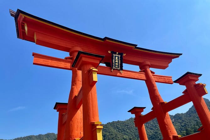 Private Hiroshima and Miyajima Tour With Local - Key Points