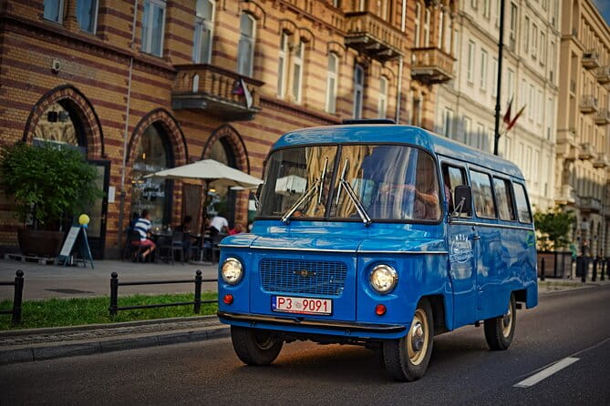 Private Historical Tour of Warsaw by a Retro Fiat with Pickup - FAQ