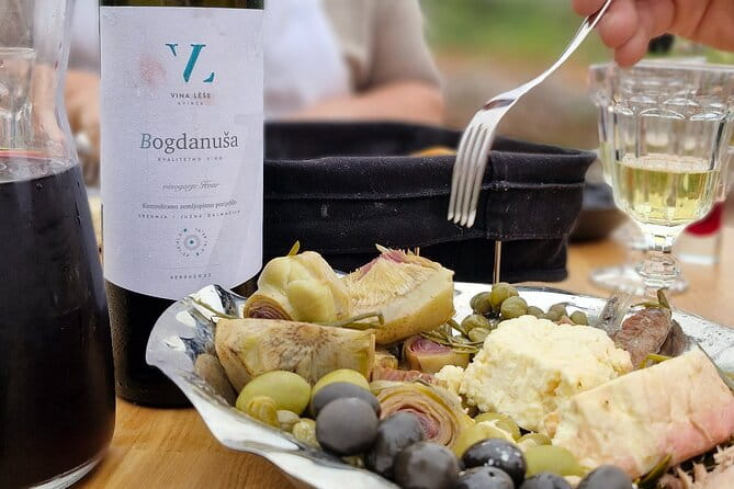 Private Hvar Cooking Classes, Dinners & 'Poje' Field Tour! - Entering The Olive Grove: Setting the Scene