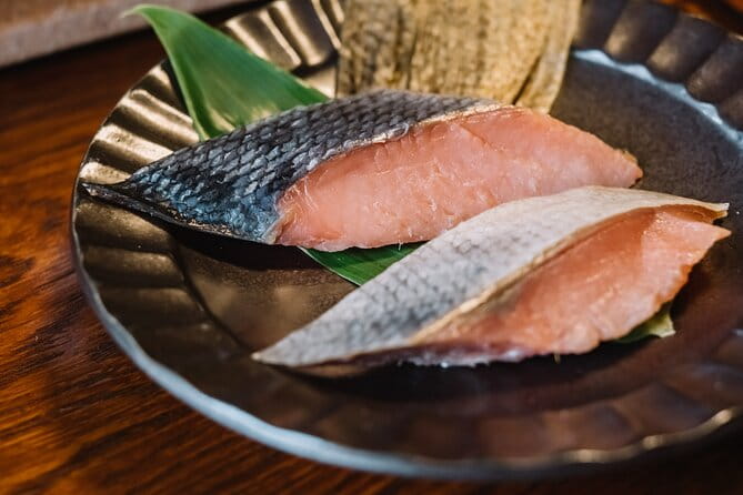 Private Iguriami Fishing Tour in Murakami City - Accessibility and Participation