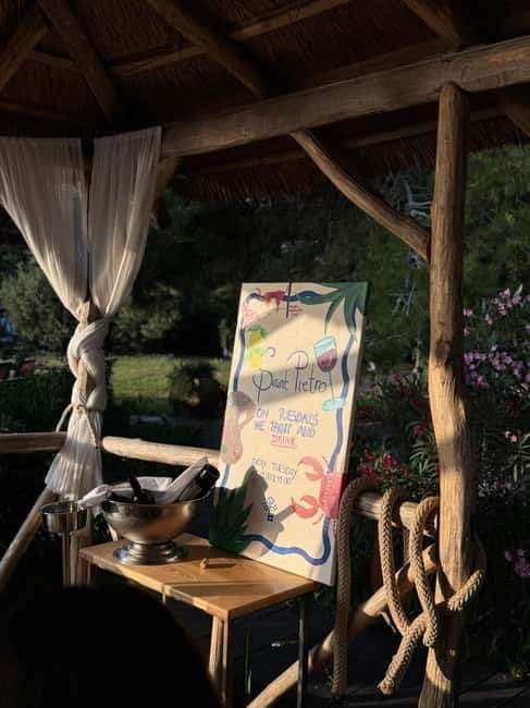 Private Island Escape: A Sunset Painting & Wine Experience - Who Will Love This Experience?